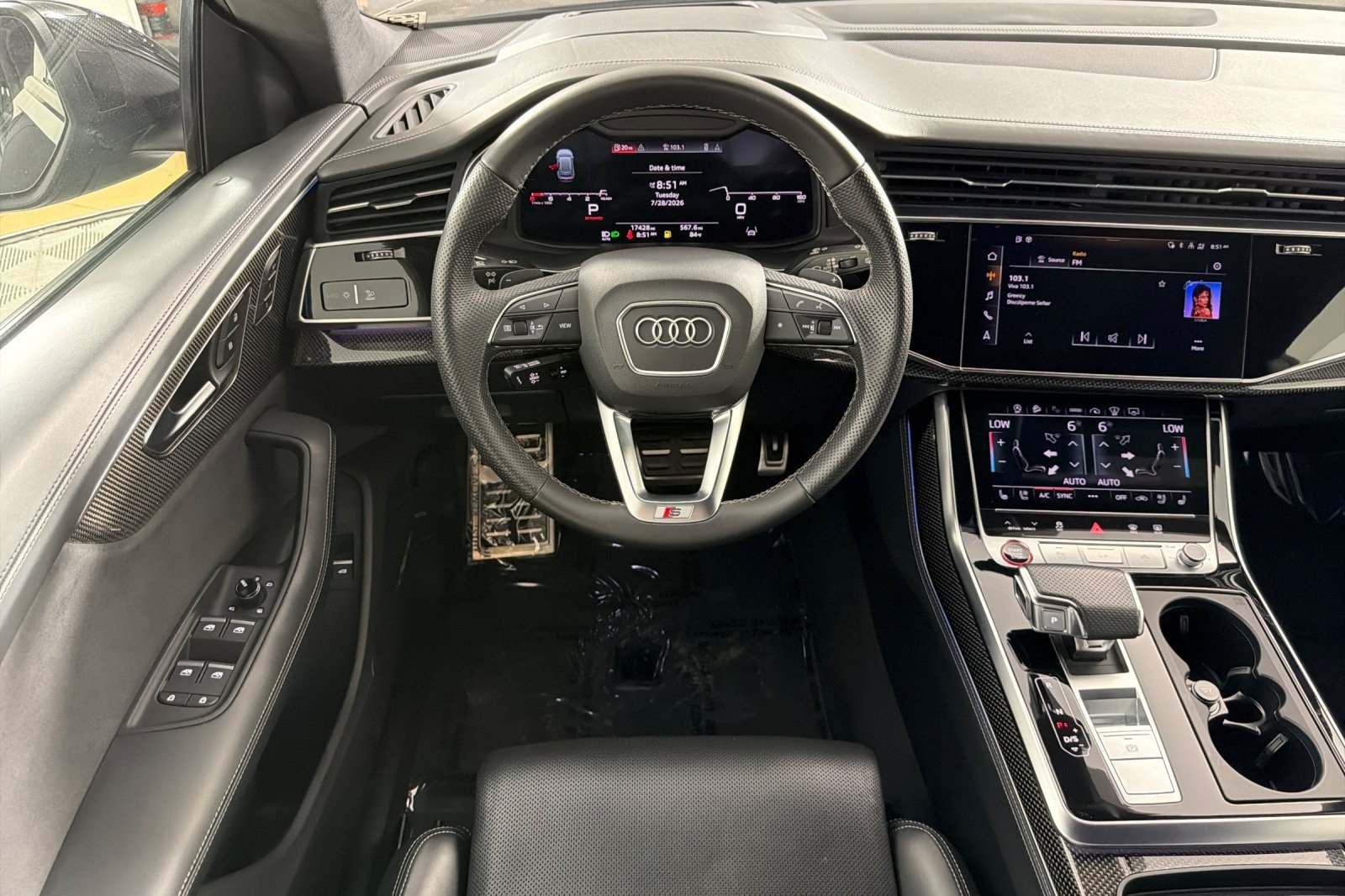 Used 2023 Audi SQ8 Prestige AWD/4WD image 13
