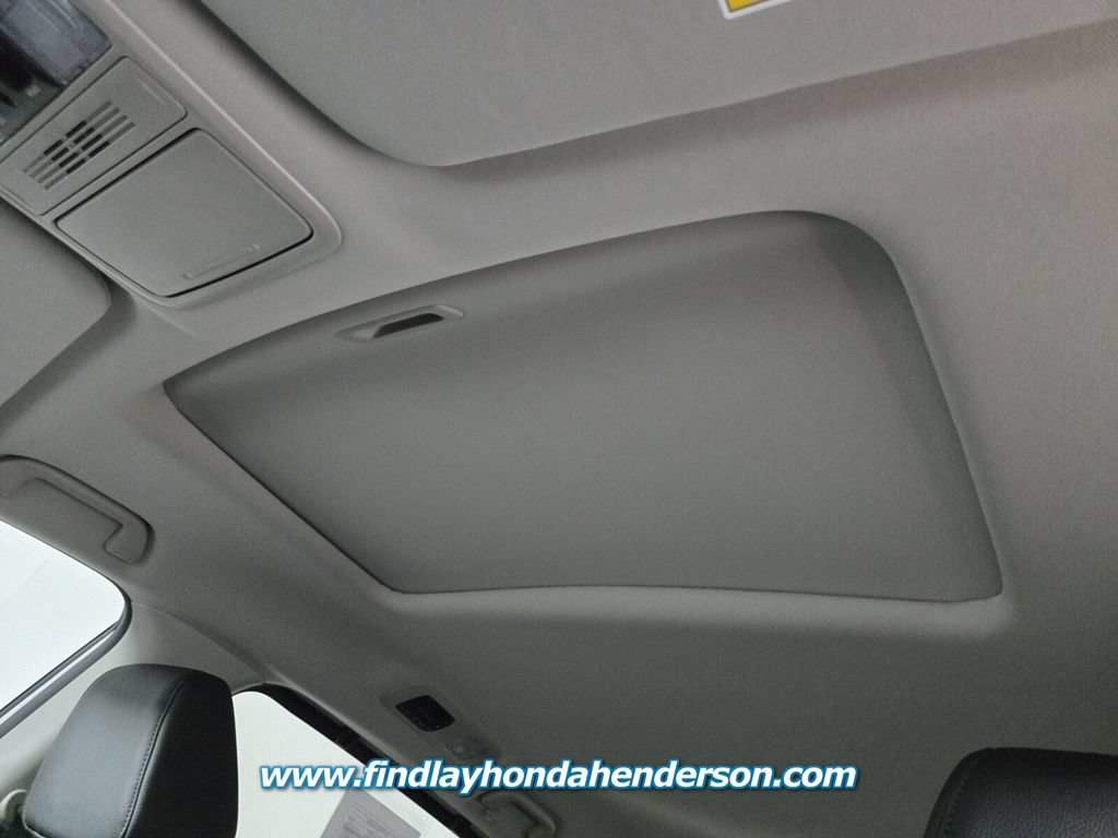 Certified 2026 Honda Odyssey EX-L image 13
