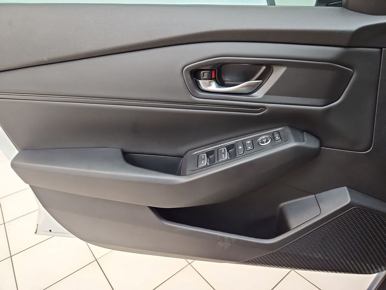 Certified 2023 Honda Accord EX image 16