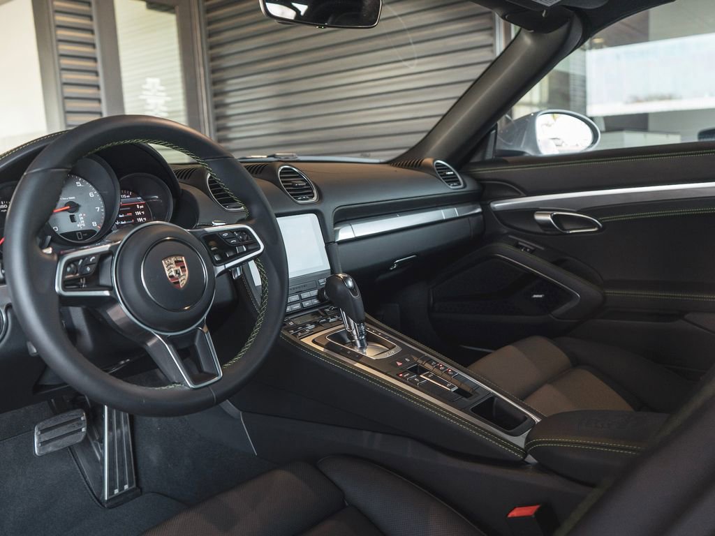 Used 2025 Porsche 718 Boxster S image 4