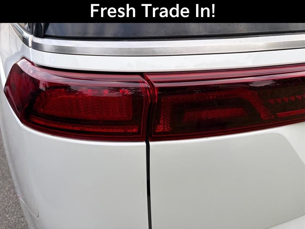 Used 2024 Kia Carnival SX FWD image 11