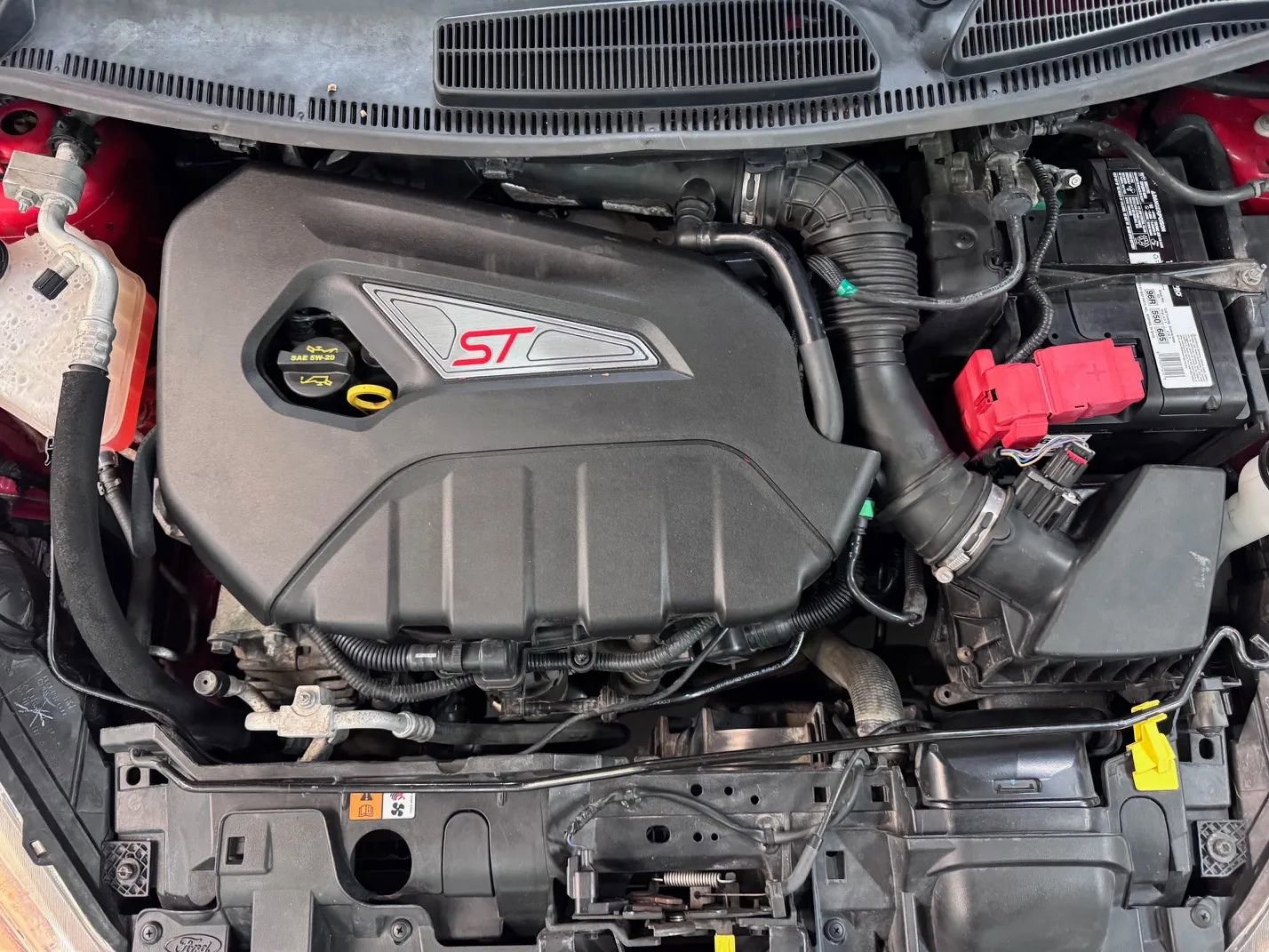 Used 2015 Ford Fiesta ST FWD image 11