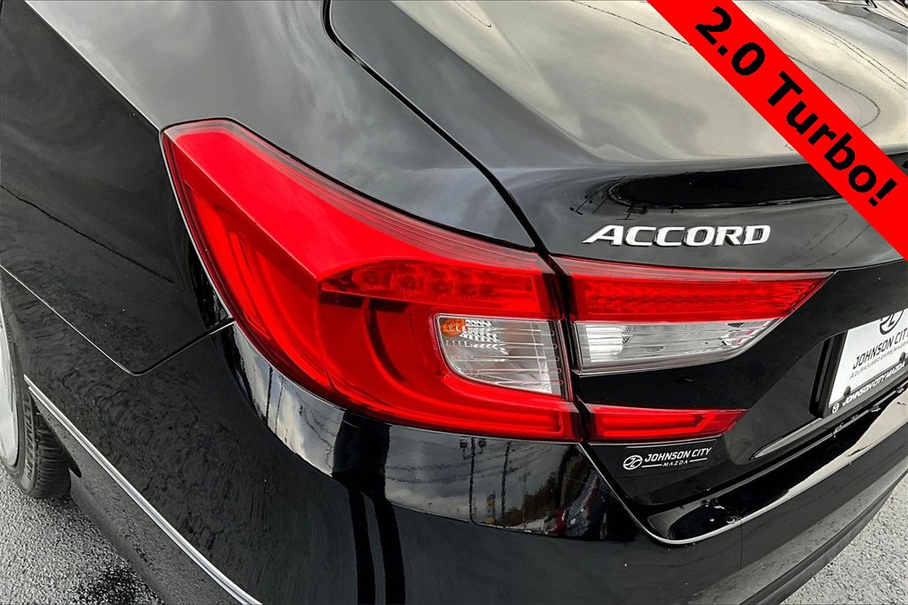 Used 2018 Honda Accord Touring image 30
