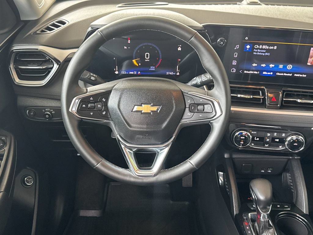 Used 2026 Chevrolet TrailBlazer LT w/ Convenience Package AWD/4WD image 14