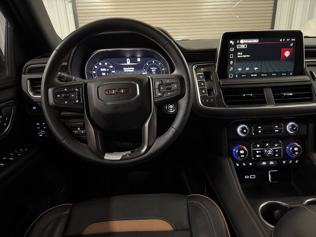 Used 2023 GMC Yukon AT4 w/ Technology Package image 29