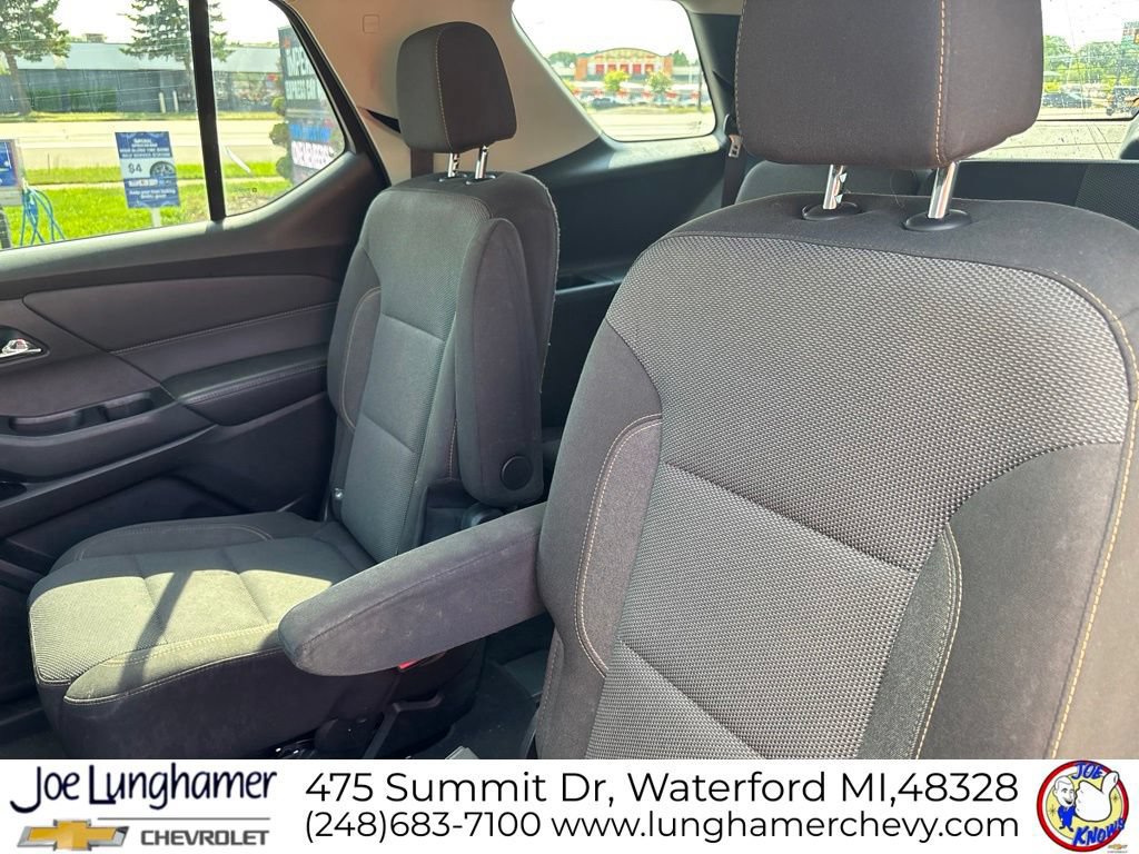 Certified 2020 Chevrolet Traverse LT FWD image 12