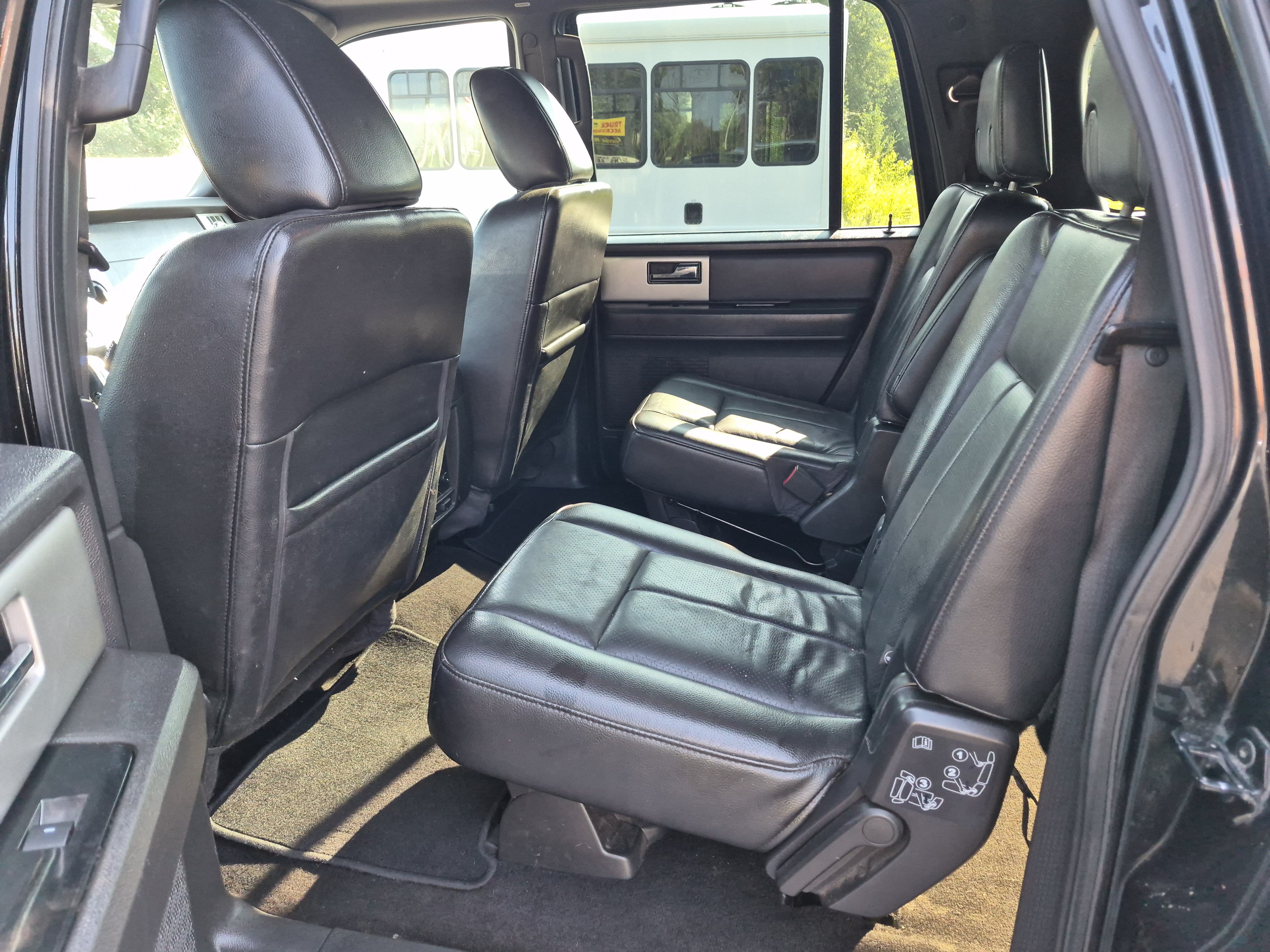 Used 2011 Ford Expedition EL Limited w/ 301A Rapid Spec Order Code AWD/4WD image 10