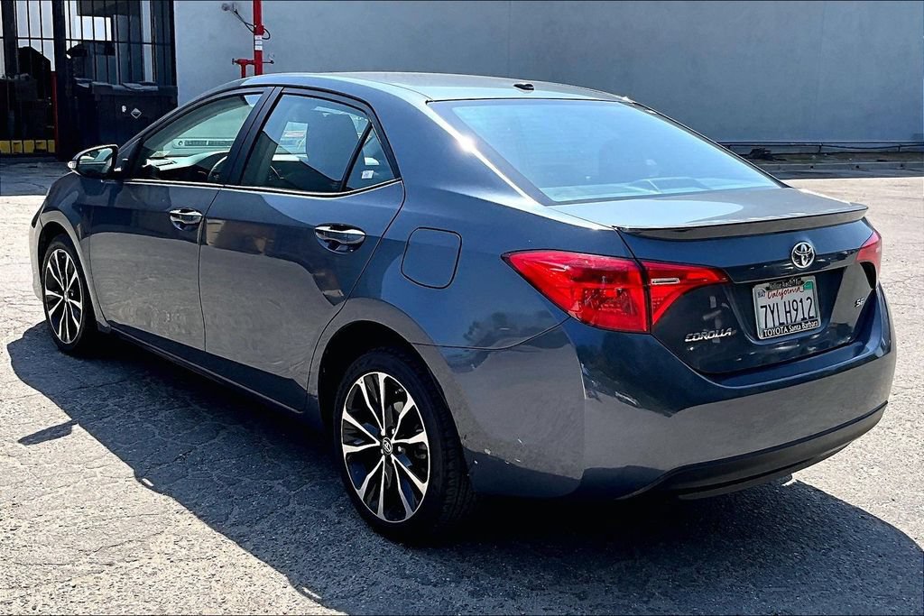 Certified 2017 Toyota Corolla SE w/ SE Premium Package FWD image 6