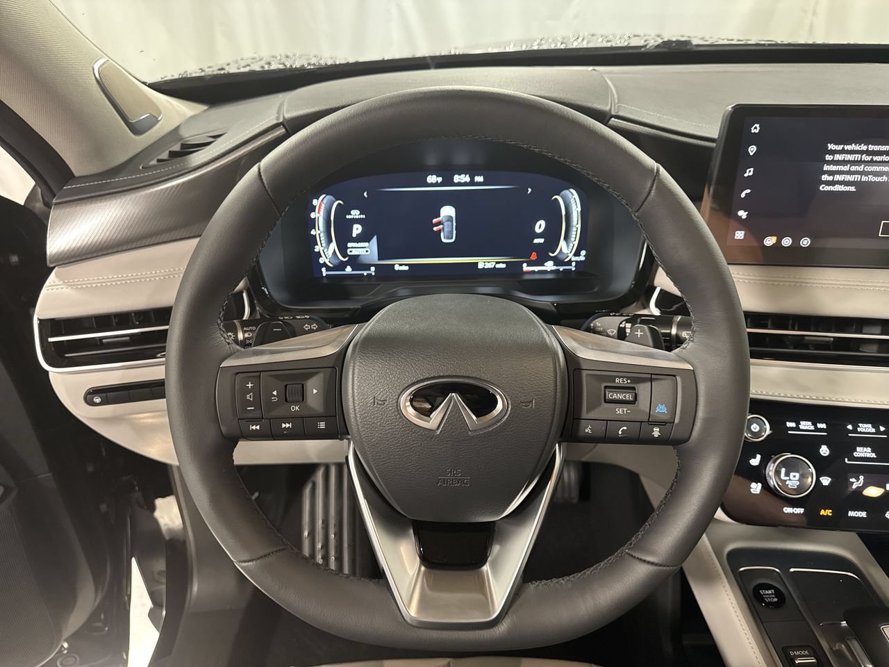 Certified 2026 INFINITI QX60 Luxe w/ Family Package AWD/4WD image 21