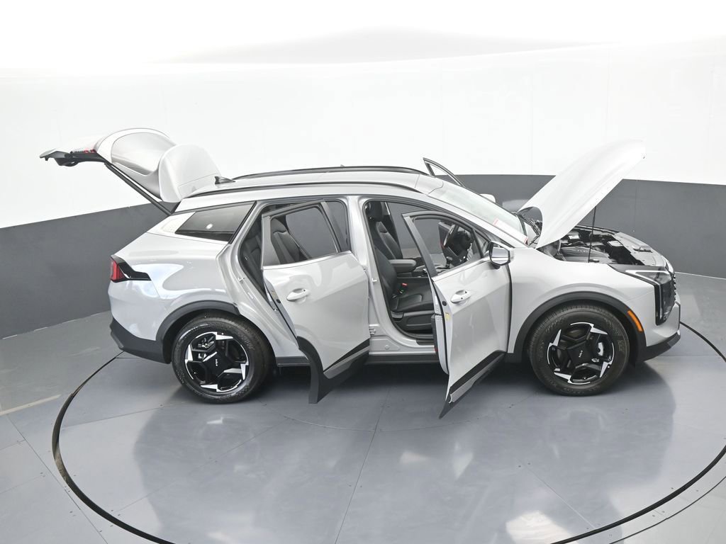 Used 2026 Kia Sportage EX w/ EX Panorama Roof Package FWD image 71