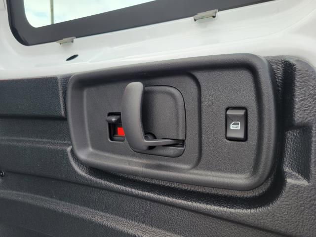 New 2025 Chevrolet Express 2500 Work Van w/ Driver Convenience Package image 20
