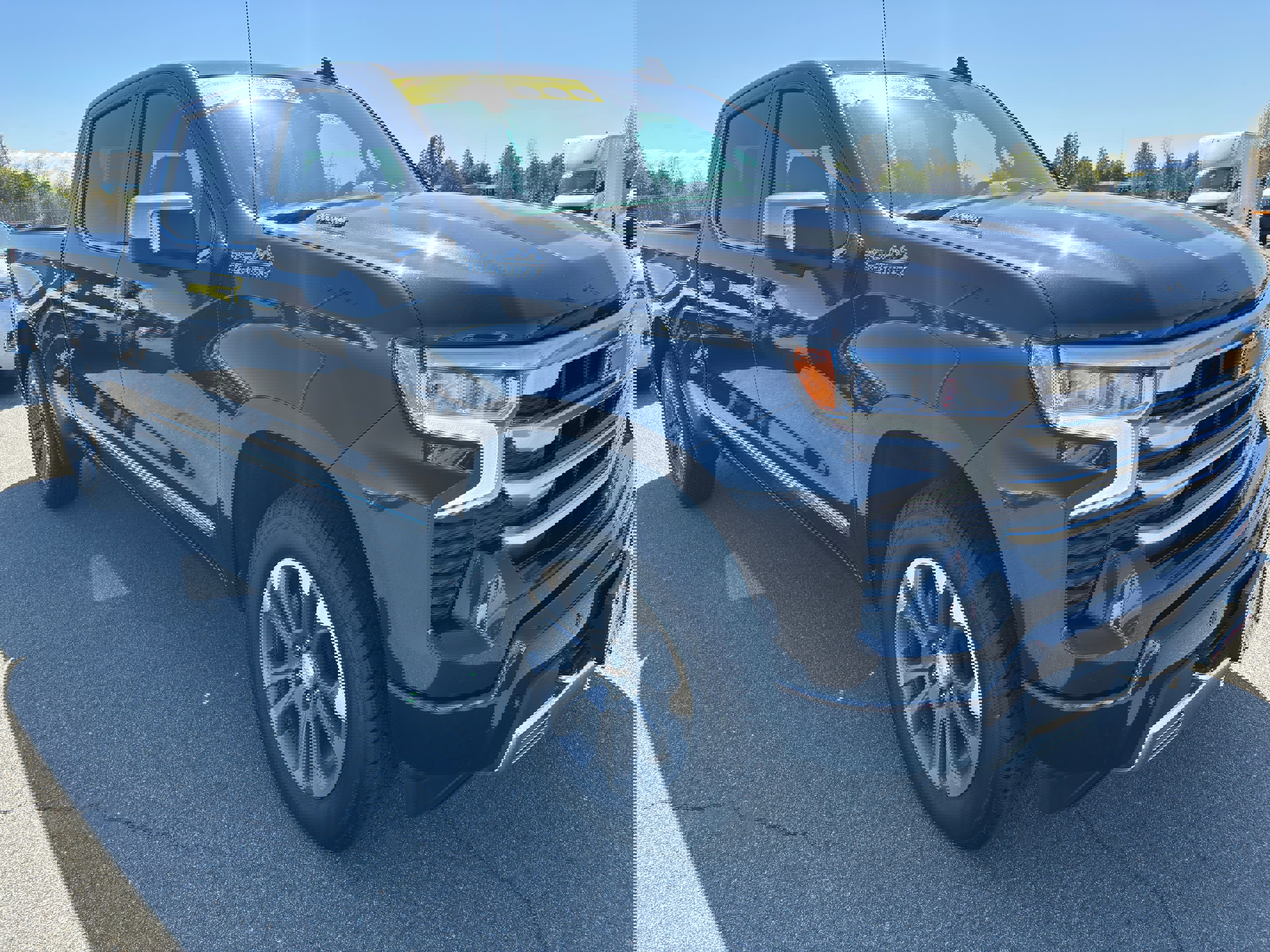 Used 2024 Chevrolet Silverado 1500 High Country w/ Technology Package image 3