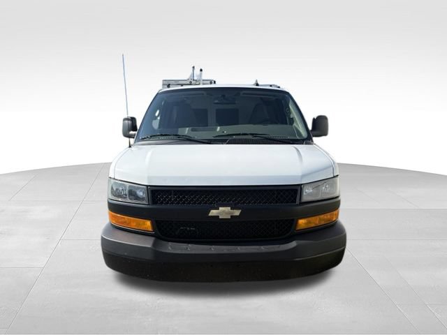Used 2022 Chevrolet Express 2500 w/ Safety Package RWD image 9