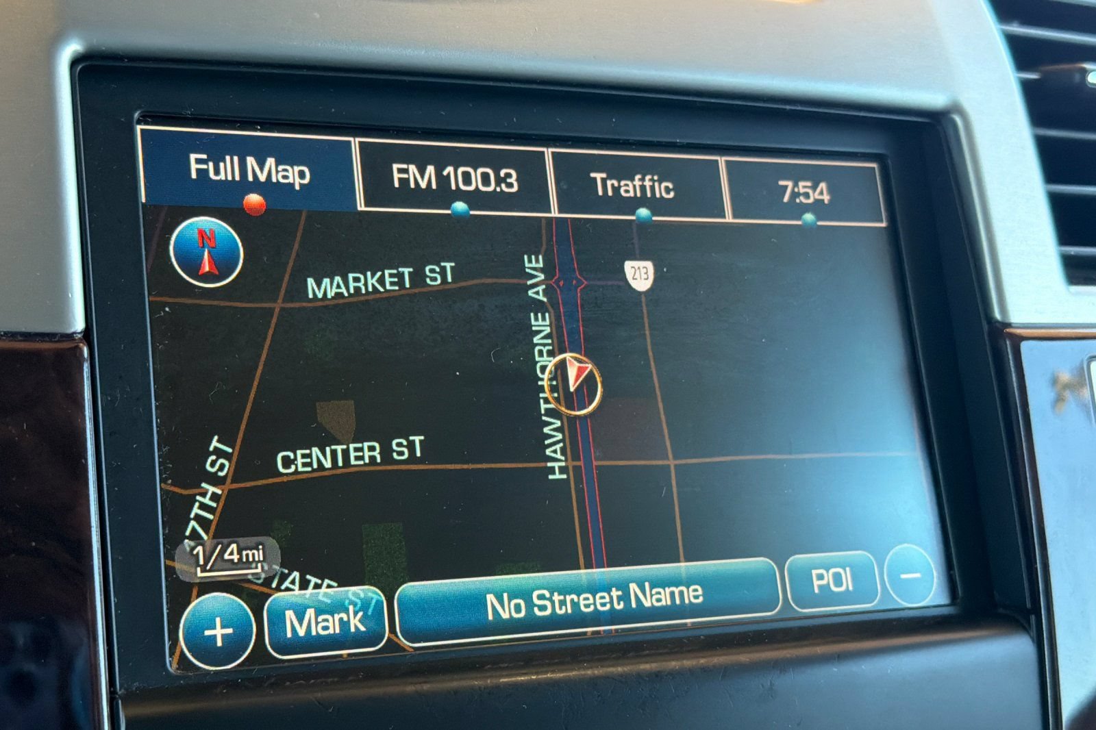 Used 2011 Cadillac Escalade ESV Premium AWD/4WD image 21