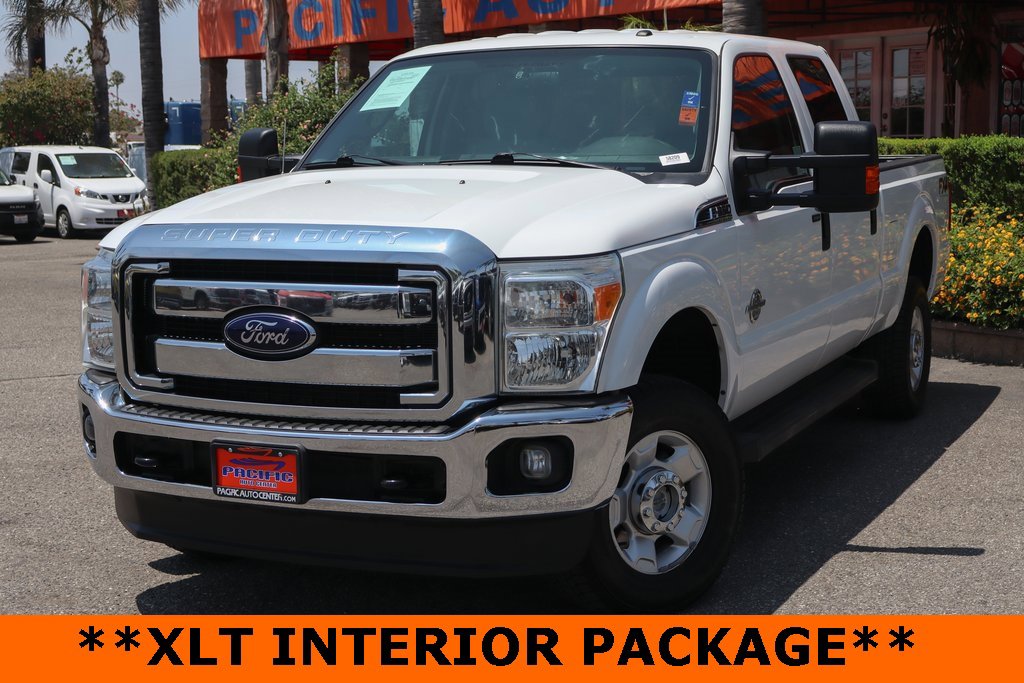 Used 2012 Ford F350 XLT w/ XLT Interior Pkg image 4