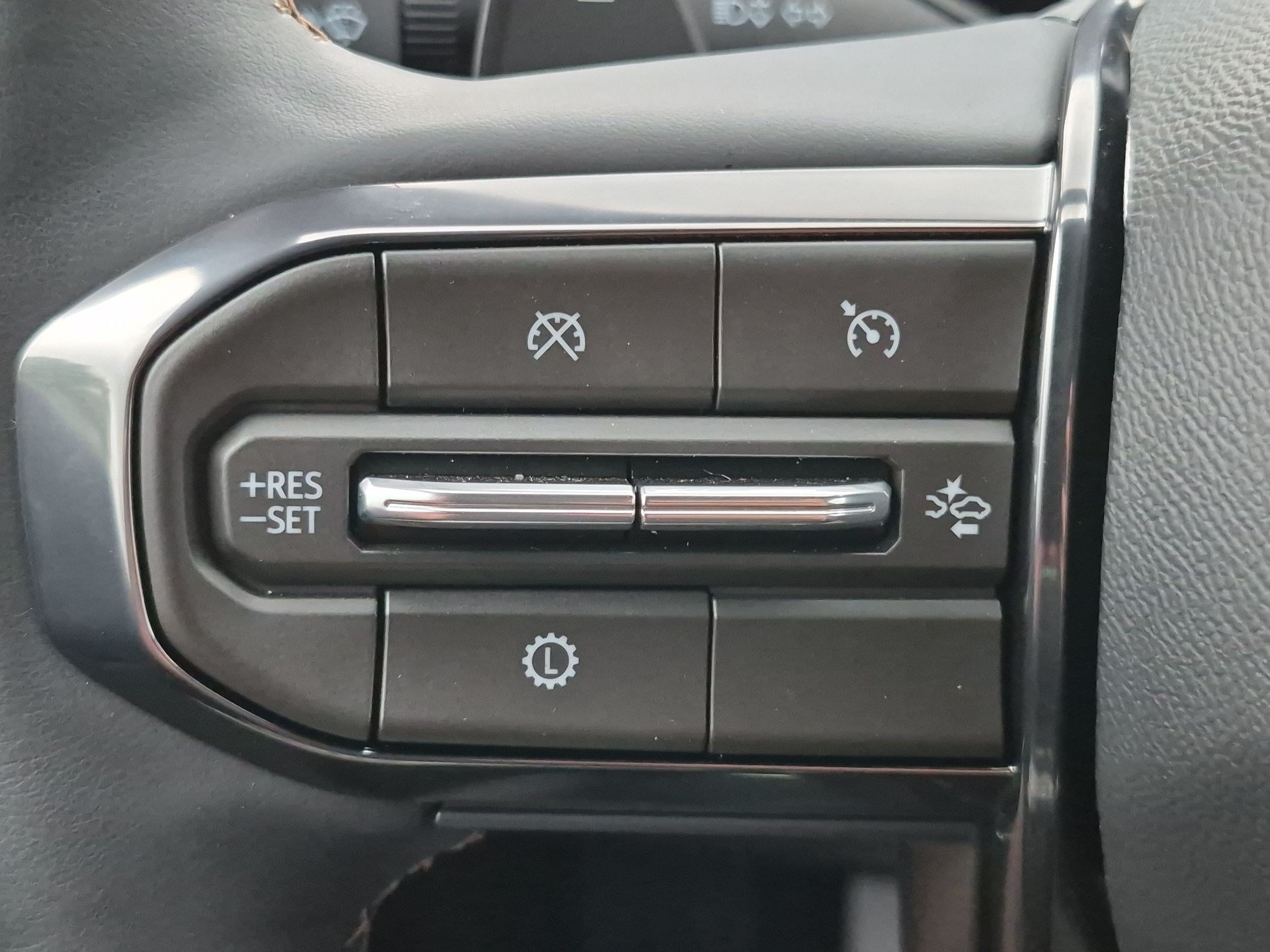 Used 2026 GMC Terrain AT4 w/ Convenience Package III AWD/4WD image 17