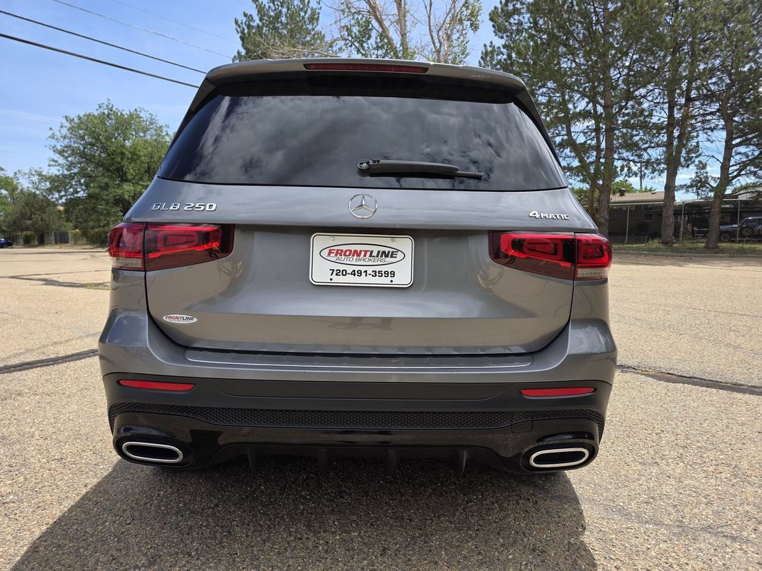 Used 2020 Mercedes-Benz GLB 250 4MATIC image 5