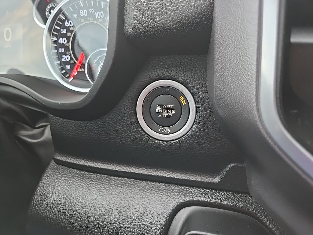 Used 2023 RAM 1500 Big Horn AWD/4WD image 55