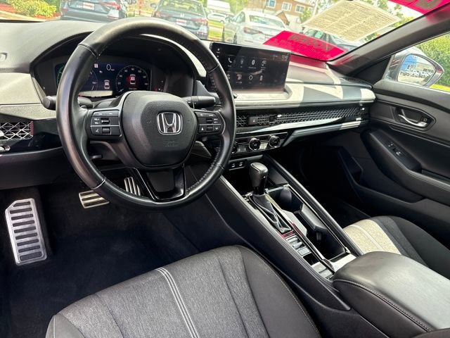Used 2023 Honda Accord Sport image 15