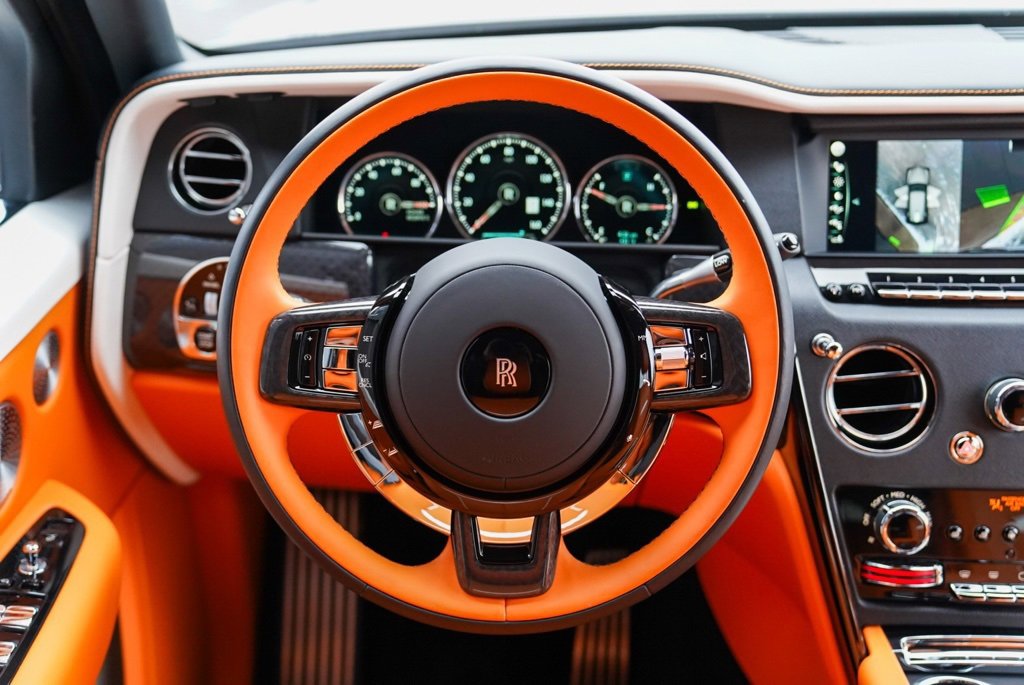 Certified 2024 Rolls-Royce Cullinan Black Badge w/ Driver's Package image 24