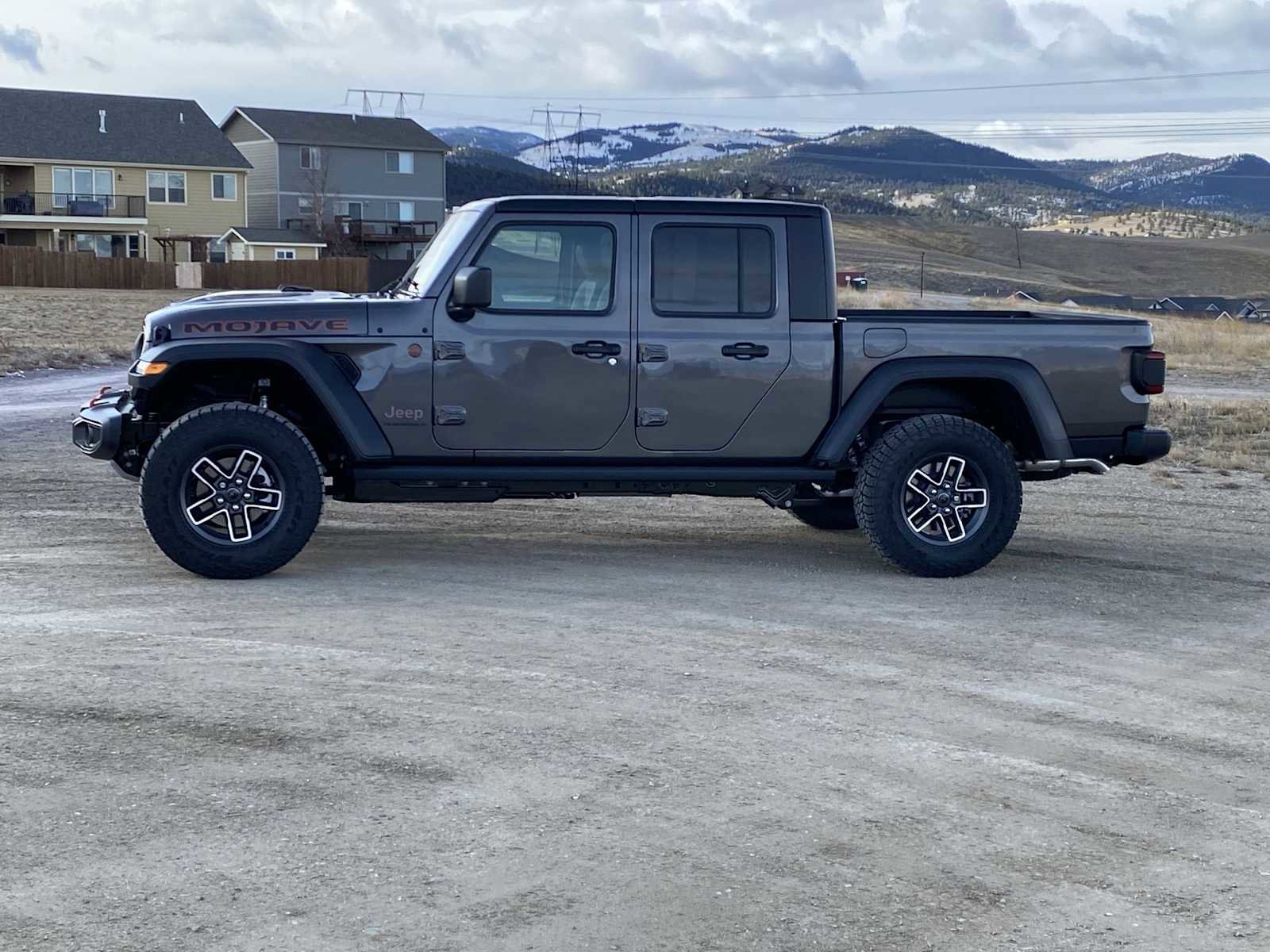 New 2026 Jeep Gladiator Mojave image 10