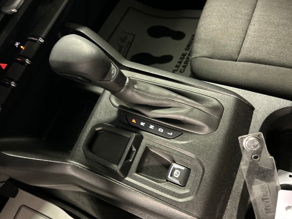 Used 2024 Chevrolet Colorado W/T image 19