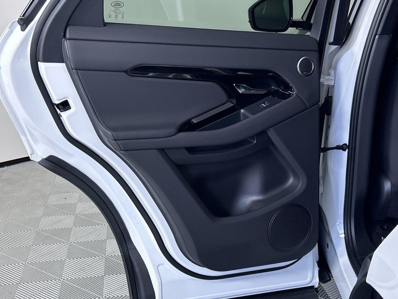 New 2026 Land Rover Range Rover Evoque S image 26