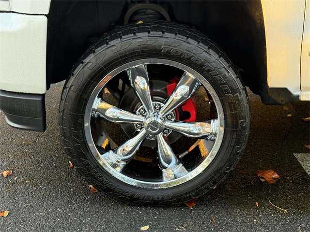 Used 2017 Chevrolet Silverado 1500 High Country image 7