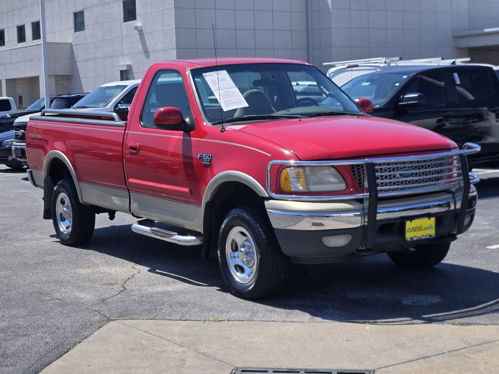 Used 2000 Ford F150 XLT AWD/4WD image 3