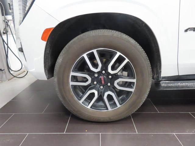 Used 2023 GMC Yukon XL AT4 image 13