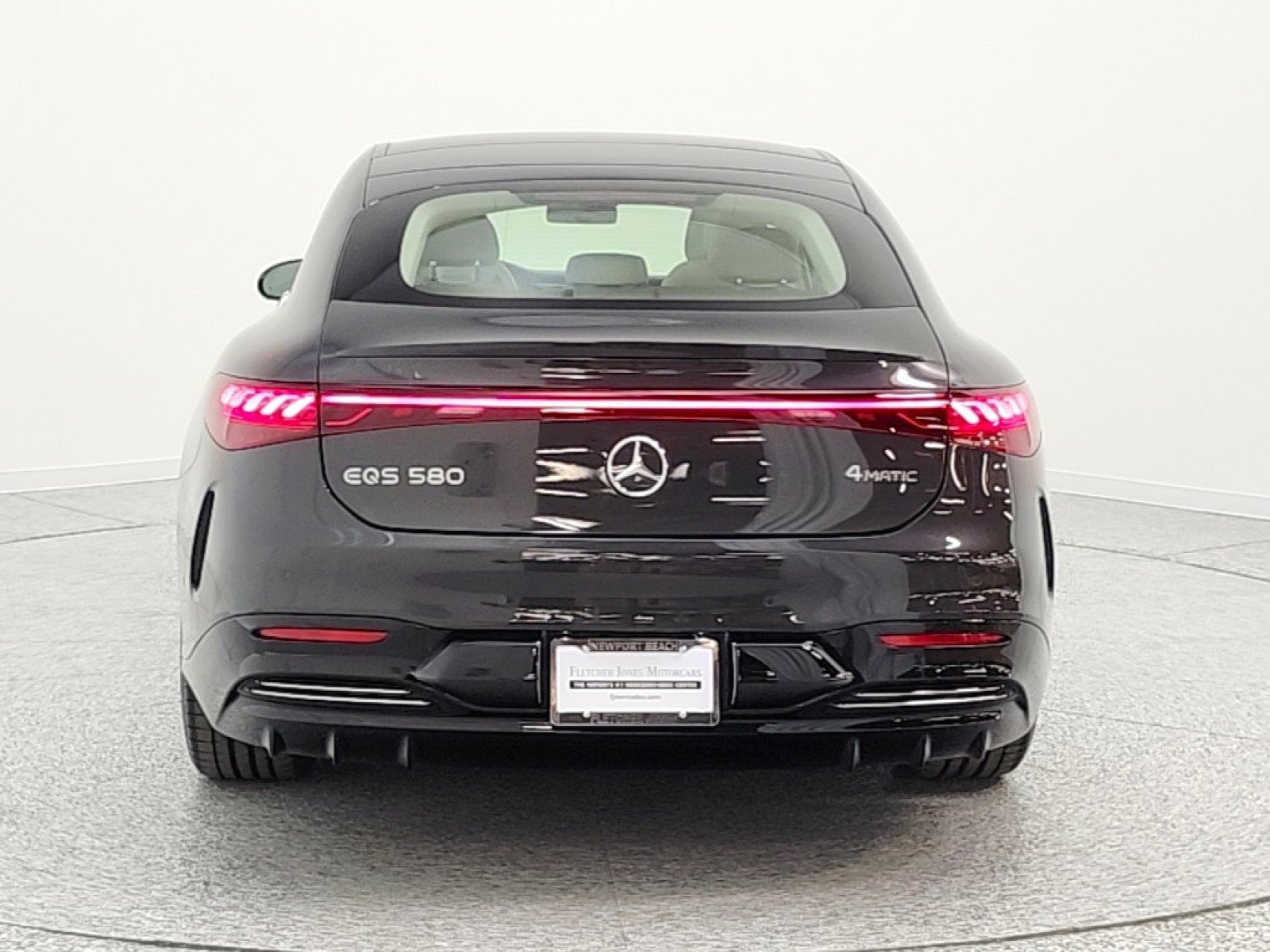 Used 2022 Mercedes-Benz EQS 580 4MATIC Sedan image 6