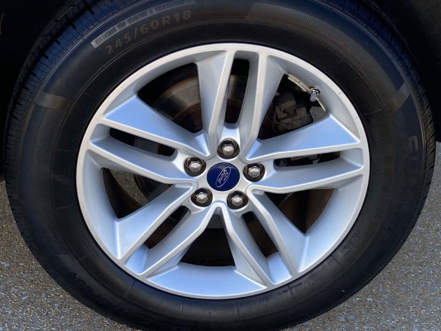 Used 2015 Ford Edge SEL w/ Equipment Group 201A FWD image 8