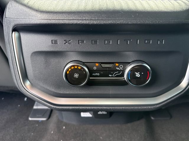 New 2026 Ford Expedition Active image 22