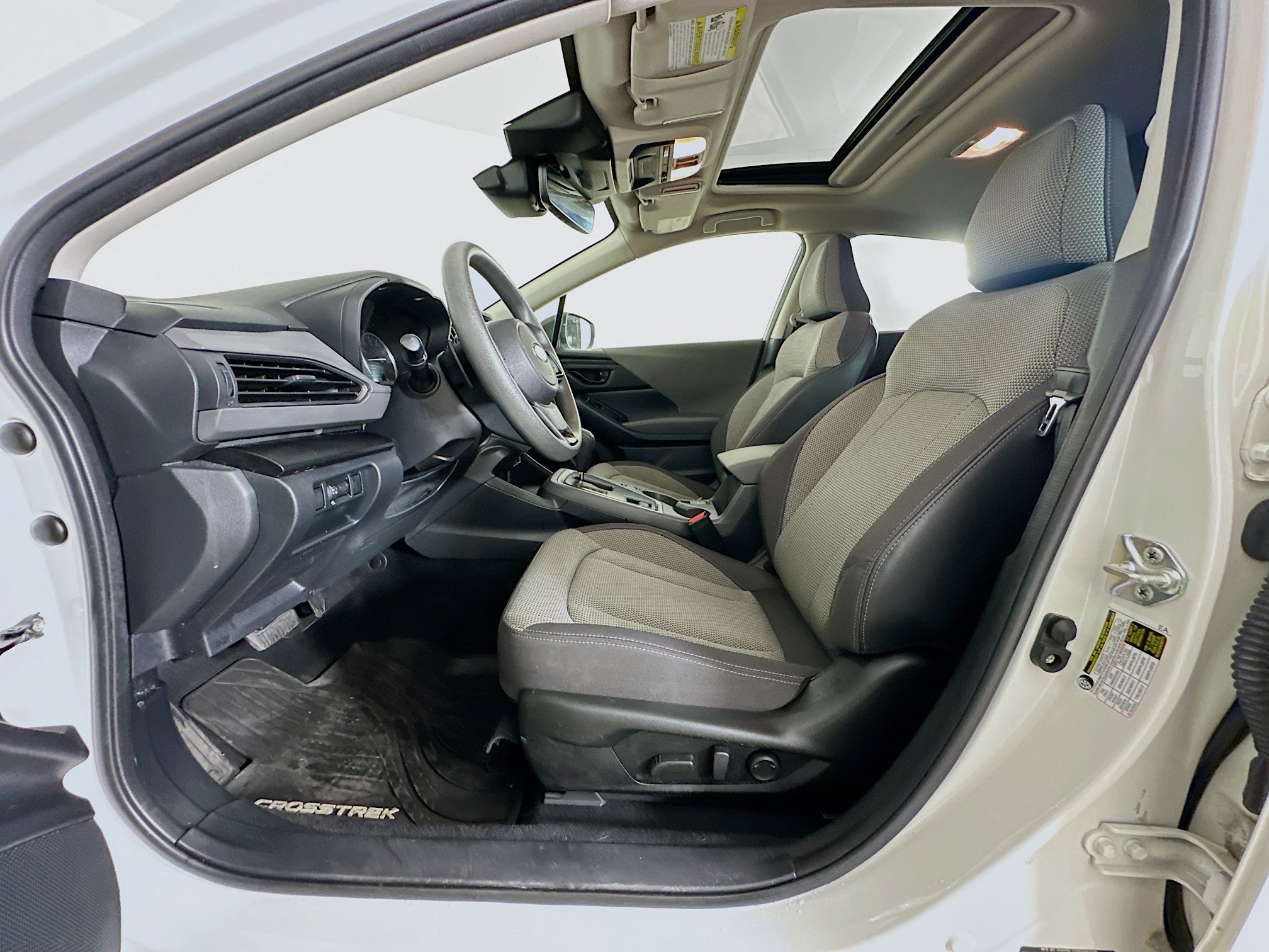 Used 2024 Subaru Crosstrek 2.0i Premium AWD/4WD image 13