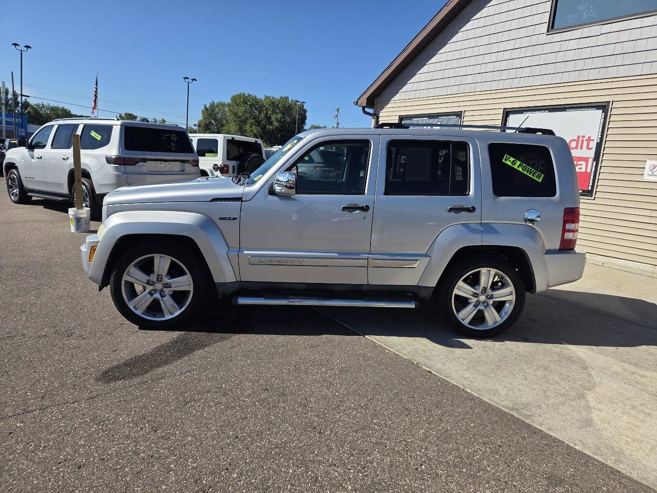Used 2011 Jeep Liberty Limited Jet AWD/4WD image 8