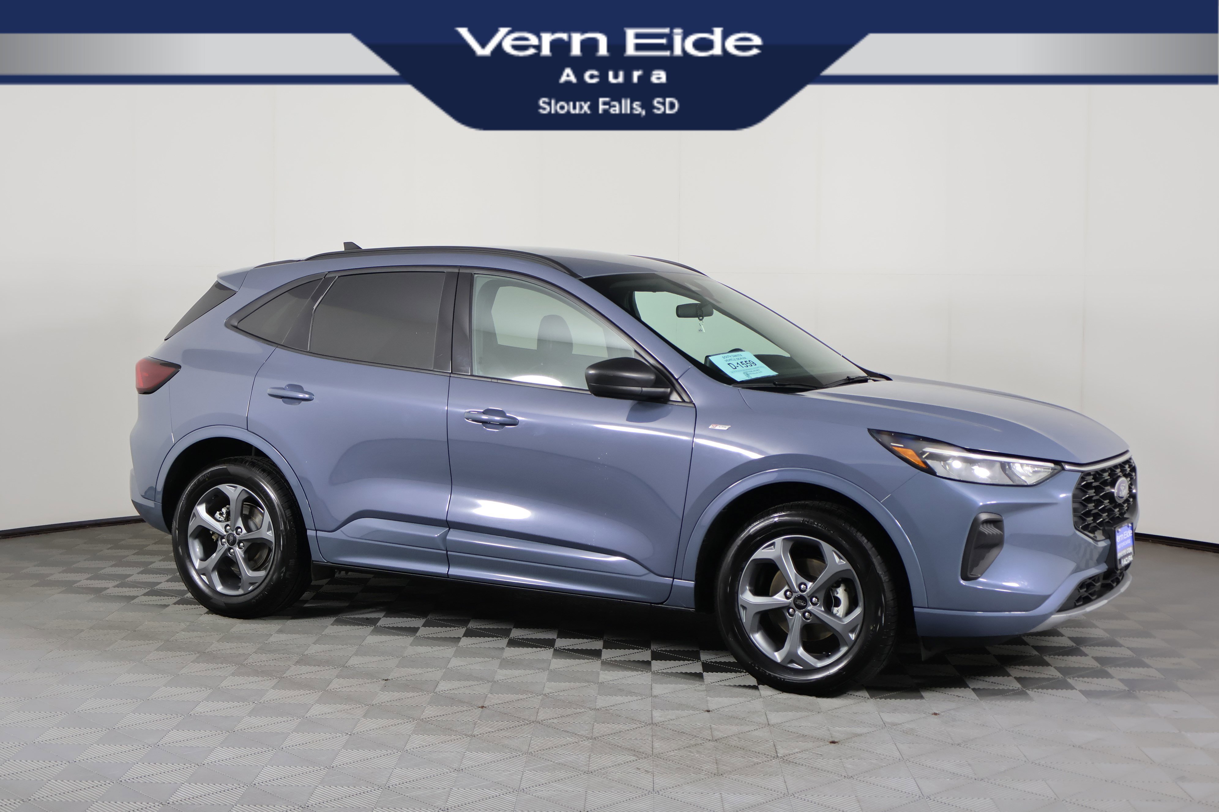 Used 2024 Ford Escape ST-Line