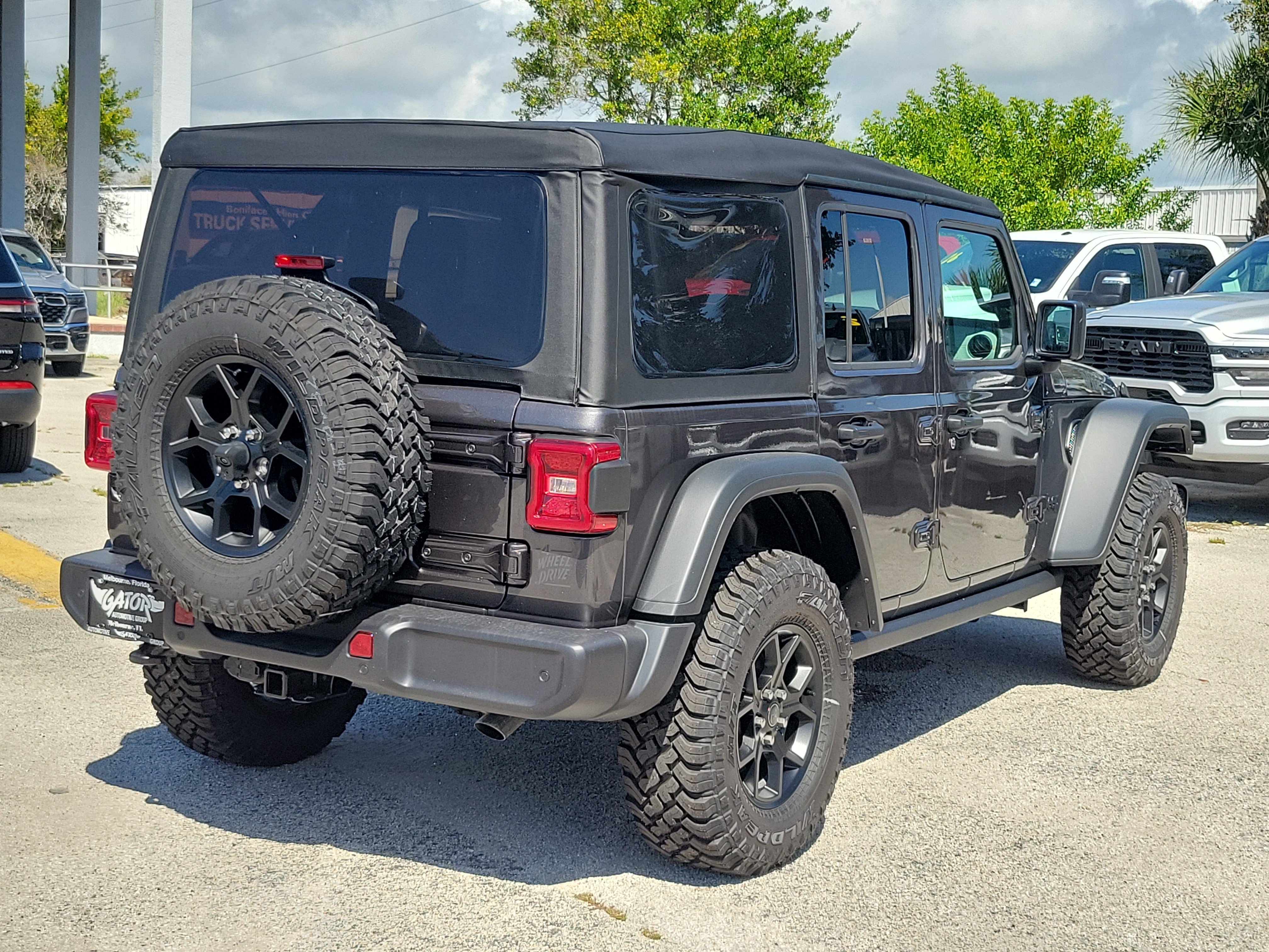 New 2026 Jeep Wrangler Unlimited Sport AWD/4WD image 4