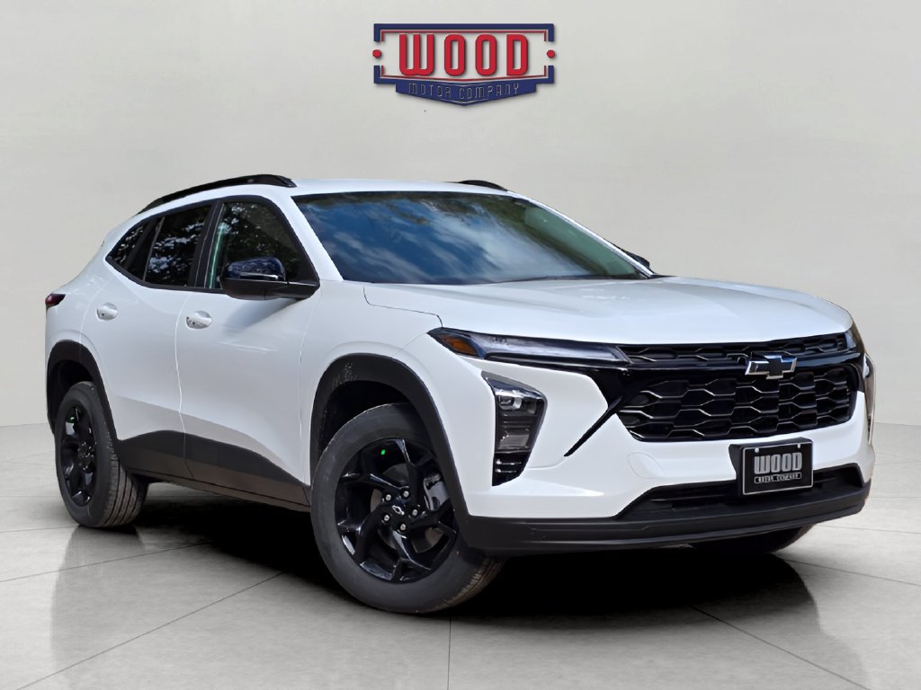New 2026 Chevrolet Trax LT w/ Midnight Edition FWD image 1