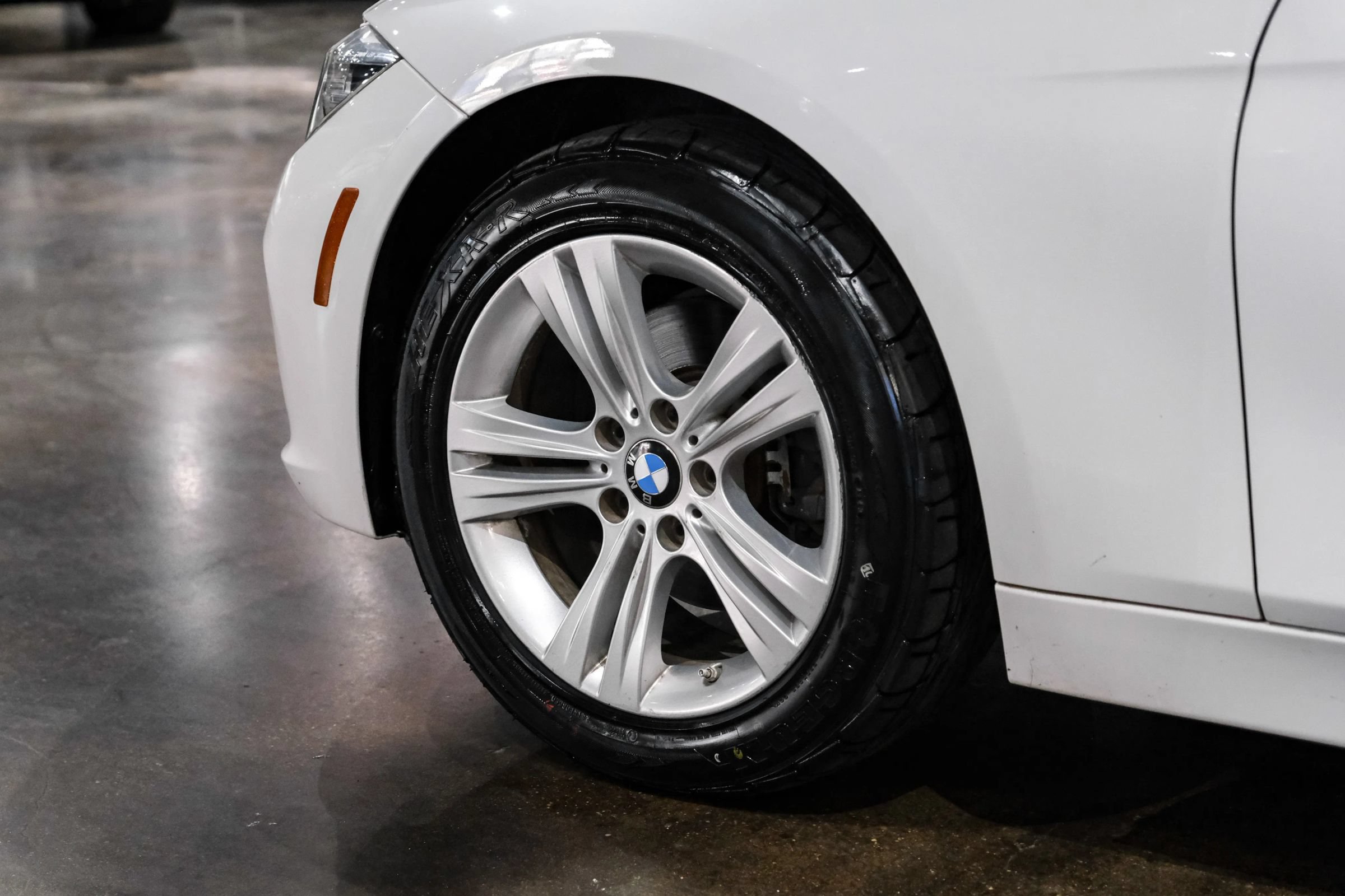 Used 2018 BMW 330i Sedan RWD image 48