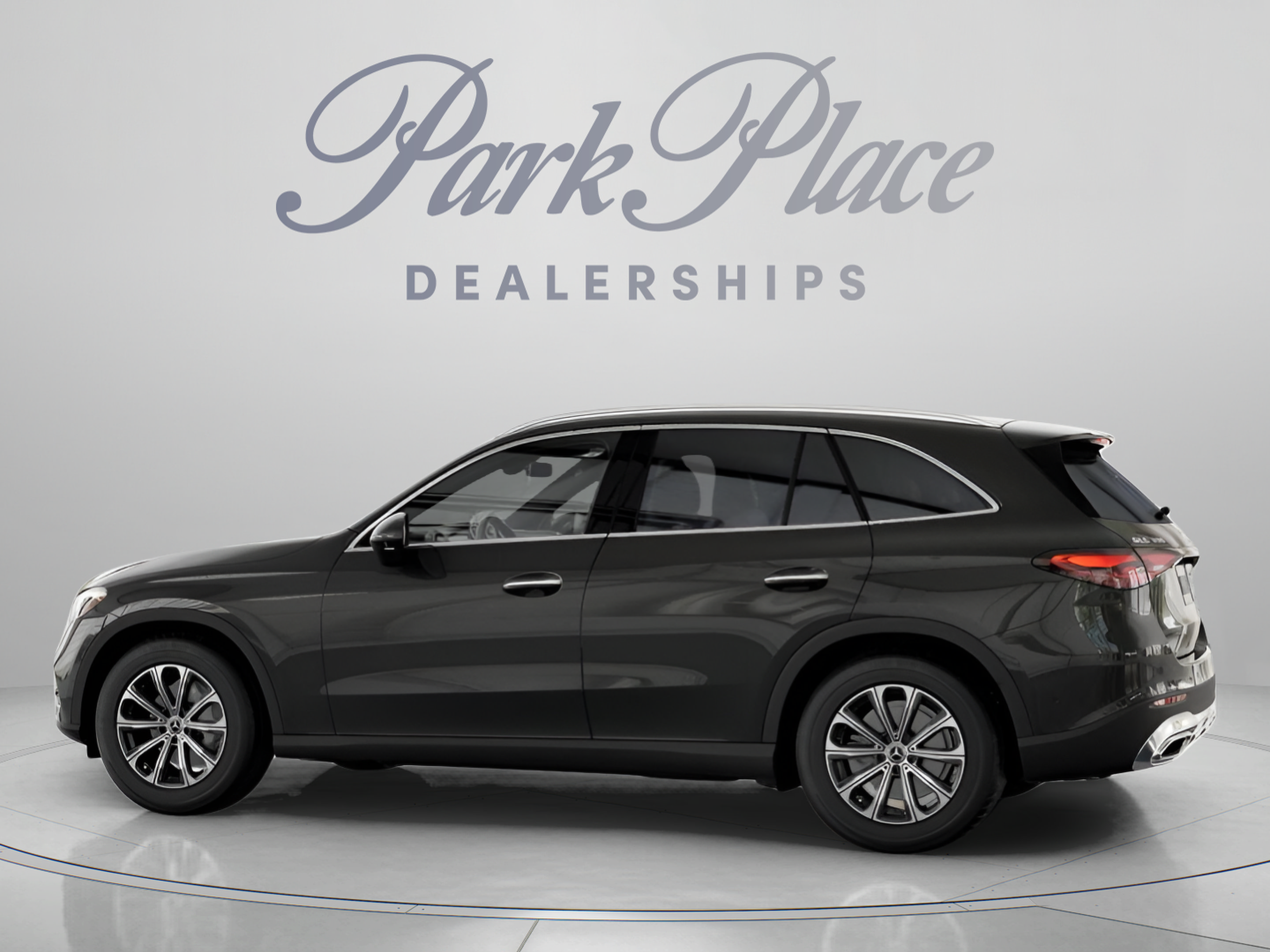 Certified 2026 Mercedes-Benz GLC 300 4MATIC image 9