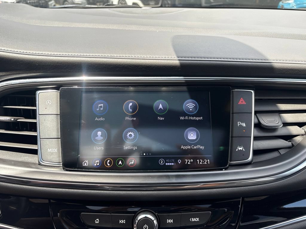 Used 2023 Buick Enclave Avenir w/ Avenir Technology Package FWD image 21