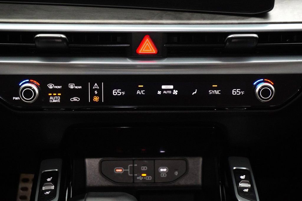 Used 2024 Kia Sorento SX Prestige w/ Olive Brown Leather Package image 14