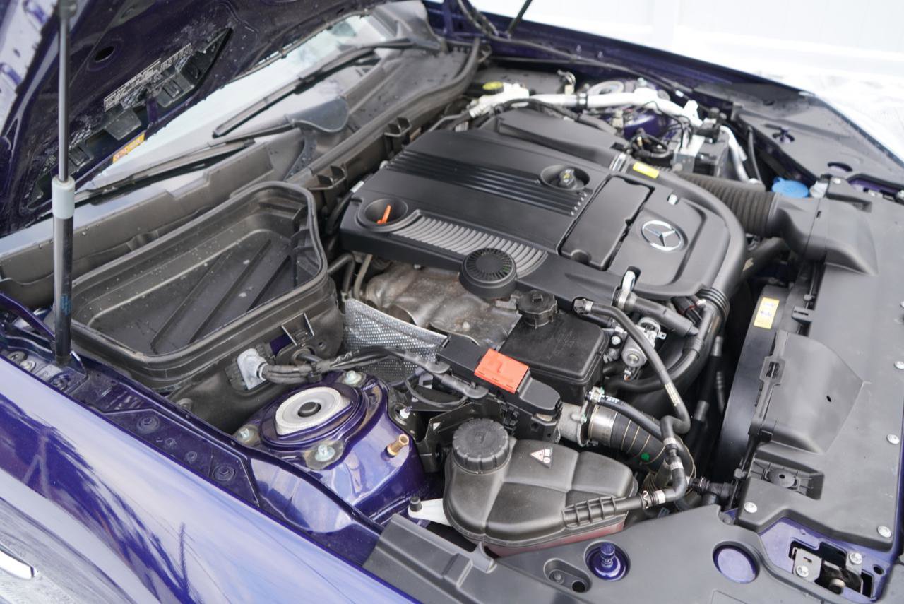 Used 2015 Mercedes-Benz SLK 250 image 91