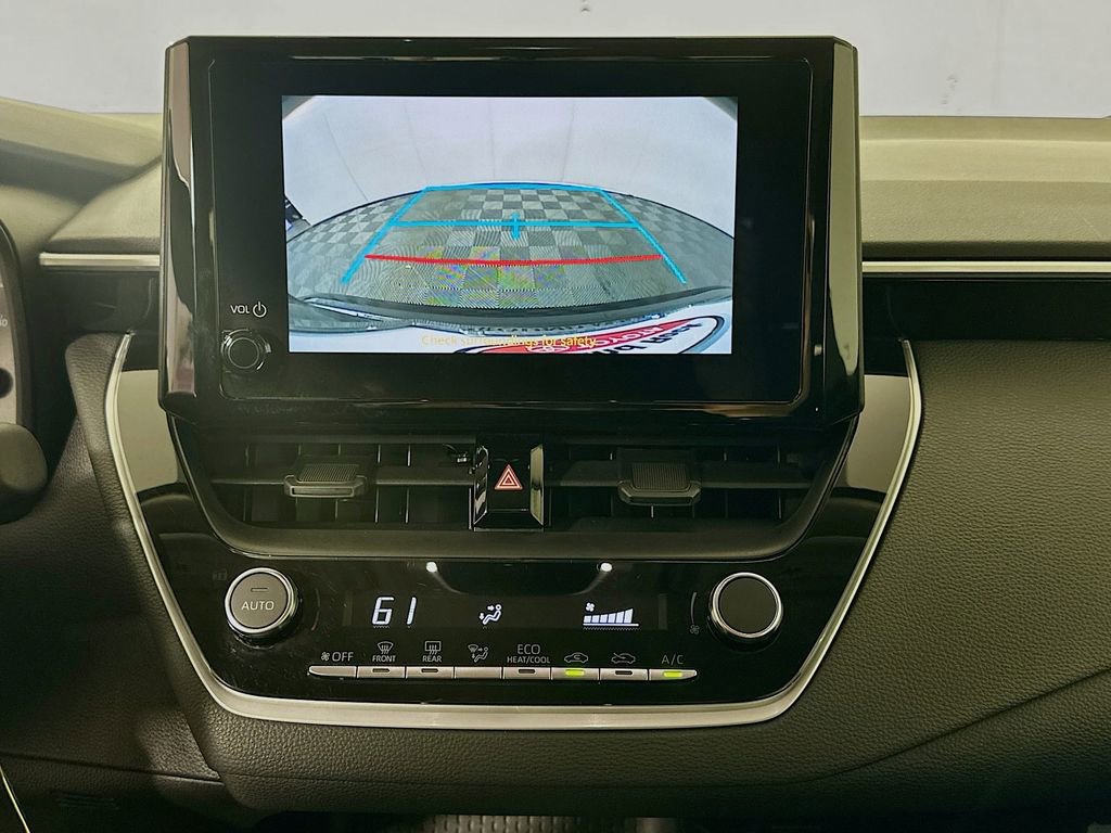 Used 2025 Toyota Corolla LE FWD image 13