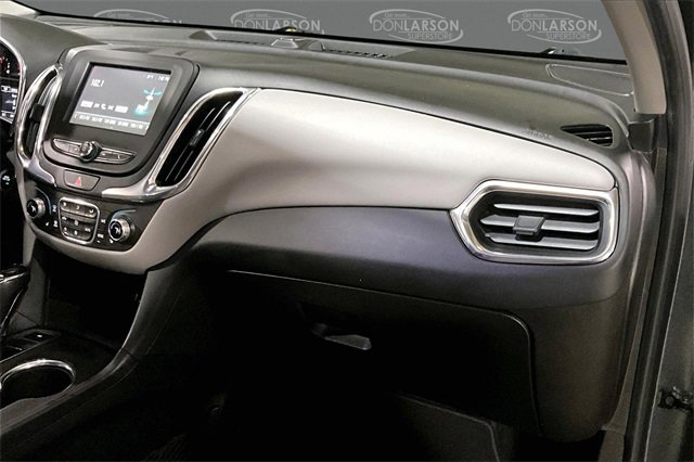 Used 2018 Chevrolet Equinox LT image 32