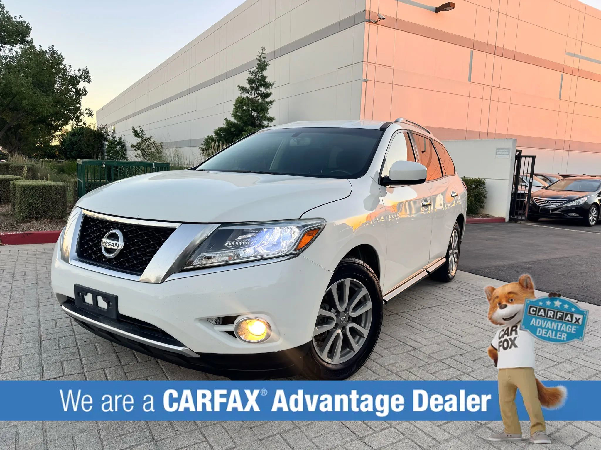 Used 2016 Nissan Pathfinder SV