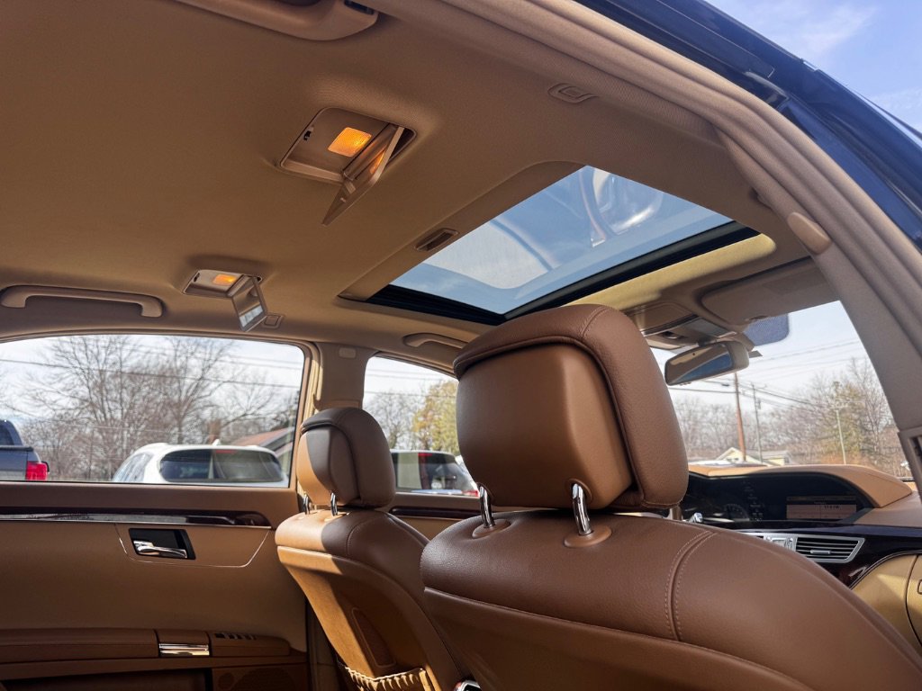 Used 2007 Mercedes-Benz S 550 image 23