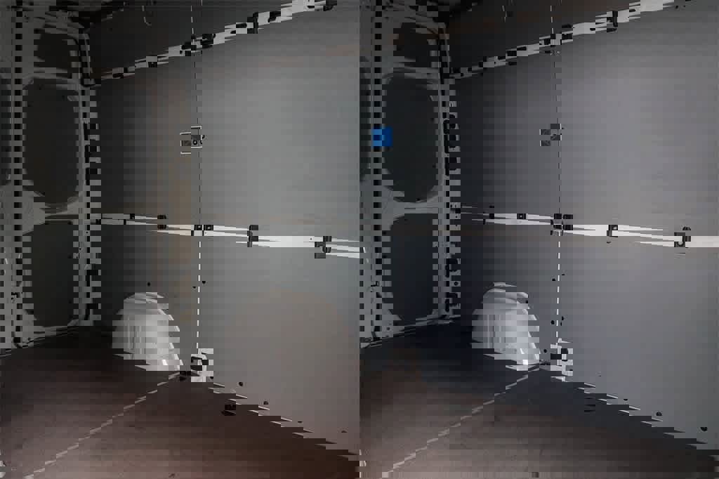 Used 2023 Mercedes-Benz Sprinter 1500 image 19