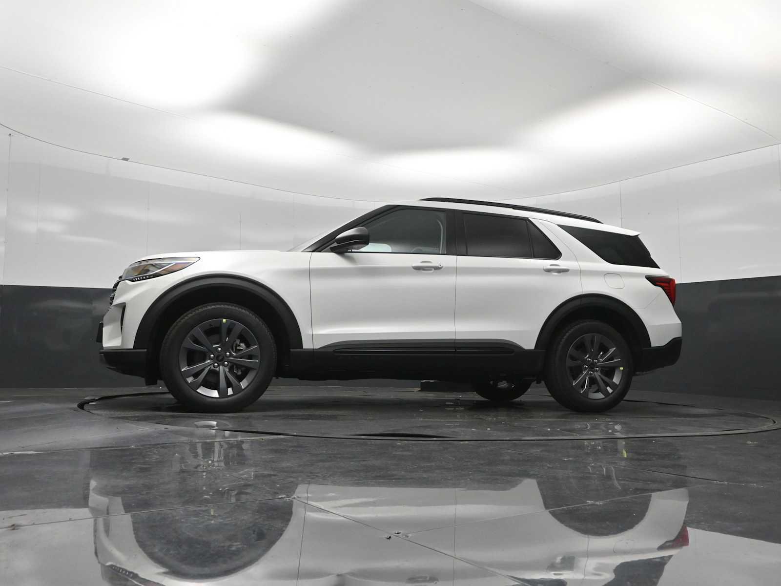 New 2026 Ford Explorer Active w/ Active Comfort Package AWD/4WD image 53