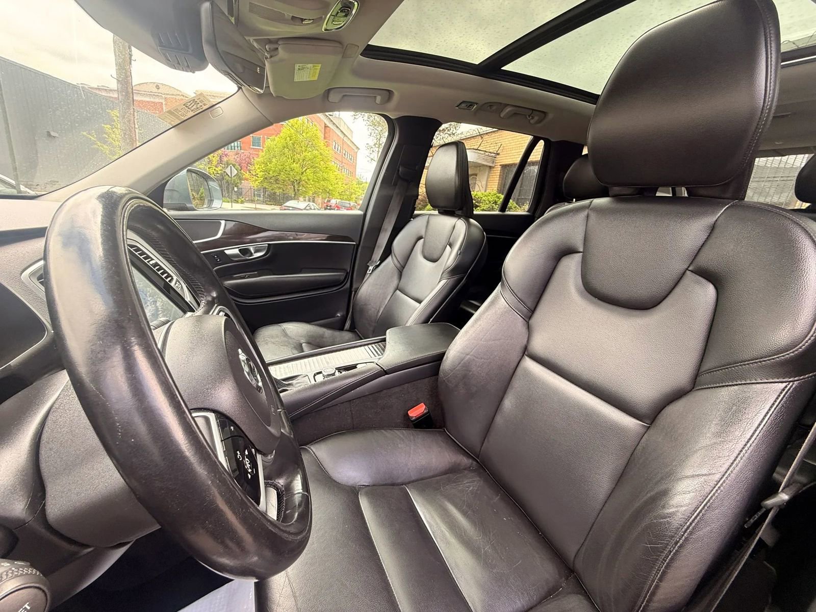 Used 2019 Volvo XC90 T5 Momentum AWD/4WD image 15